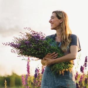 Floret Farm's Cut Flower Garden: Grow, Harvest, and Arrange Stunning Seasonal Blooms