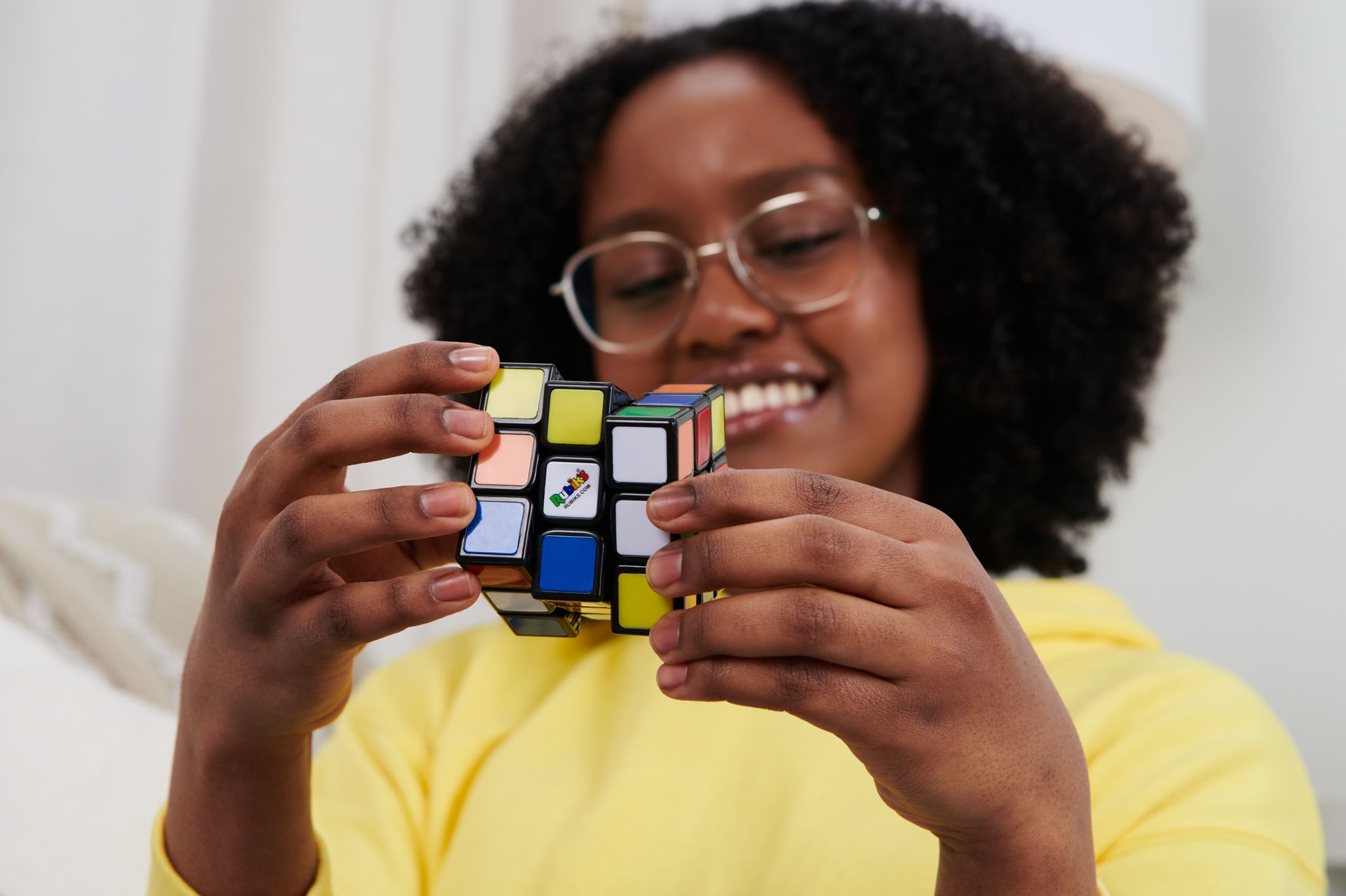 Rubik's Cube The Original 3x3 Puzzle Cube & Brain Teaser Fidget Toy