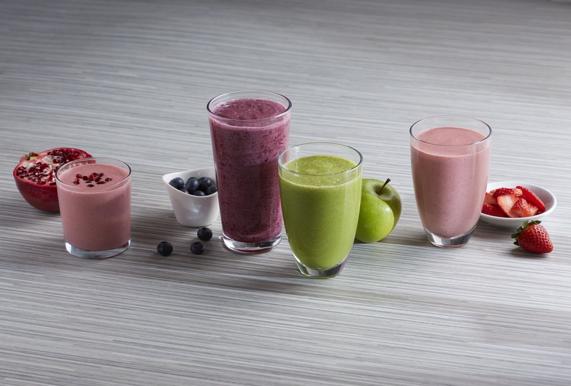 Hamilton Beach Wave Crusher Blender for Smoothies With 40 Oz Glass Jar