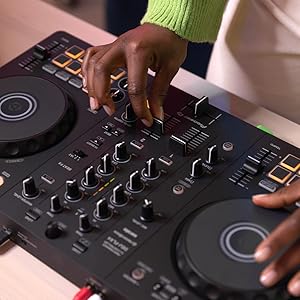 Pioneer DJ DDJ-FLX4 2-deck Rekordbox and Serato DJ Controller - Black