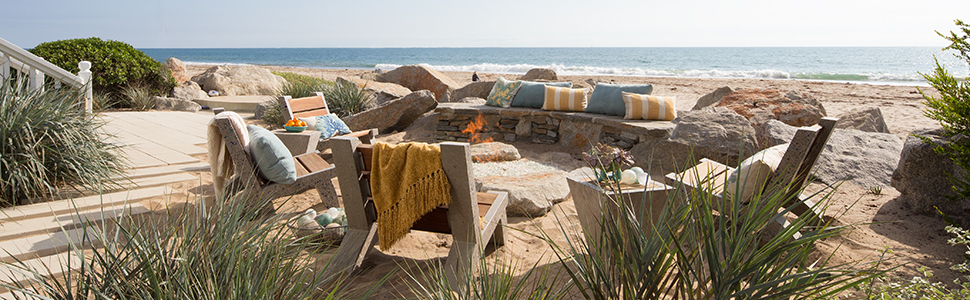Private Gardens of Santa Barbara: The Art of Outdoor Living