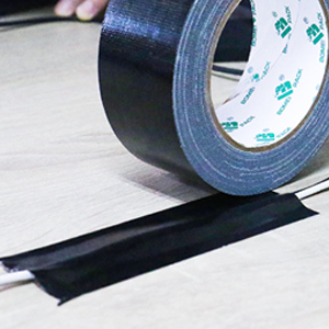BOMEI PACK 5 Pack Black Duct Tape Roll Crafts, Residue Free Duct Sealing Tape Multi Pack, 8.3Mil x1.88Inch x 35Yds
