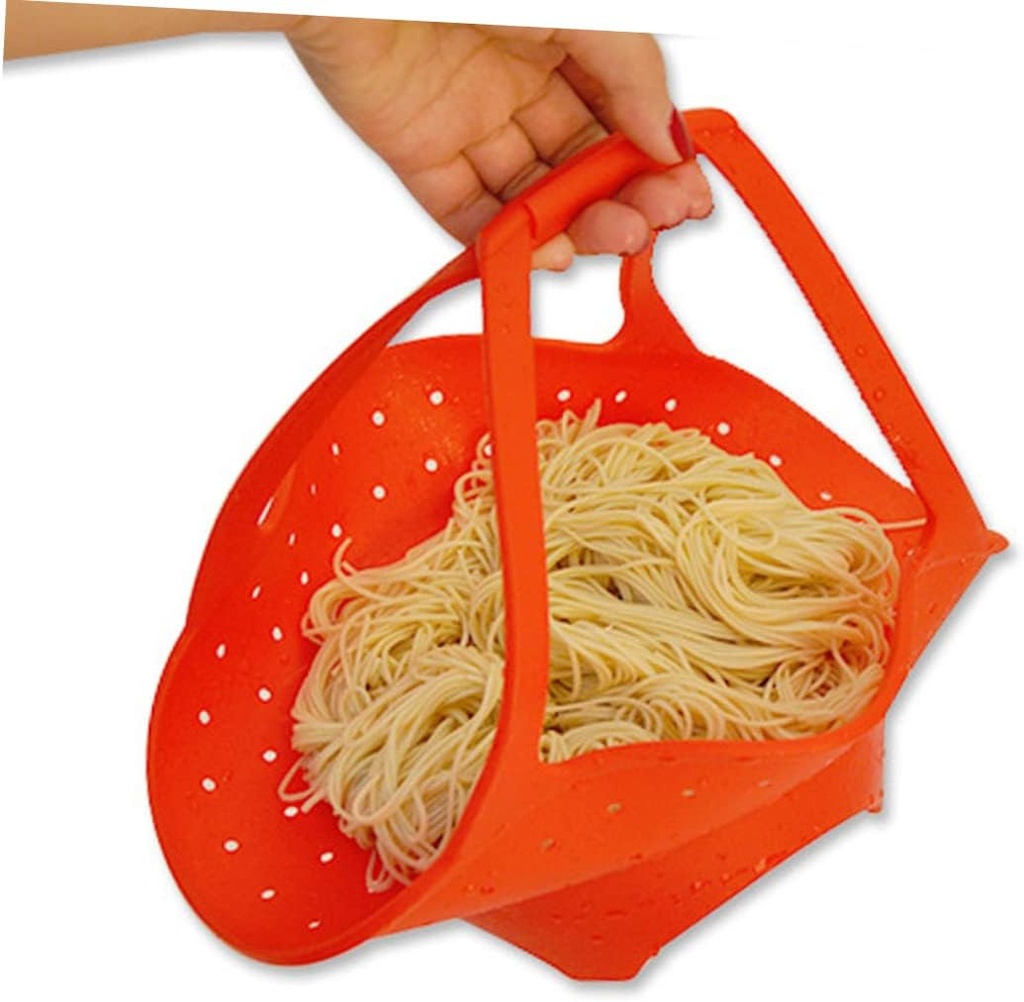 pretyzoom-foldable-silicone-food-steamer-2.jpg