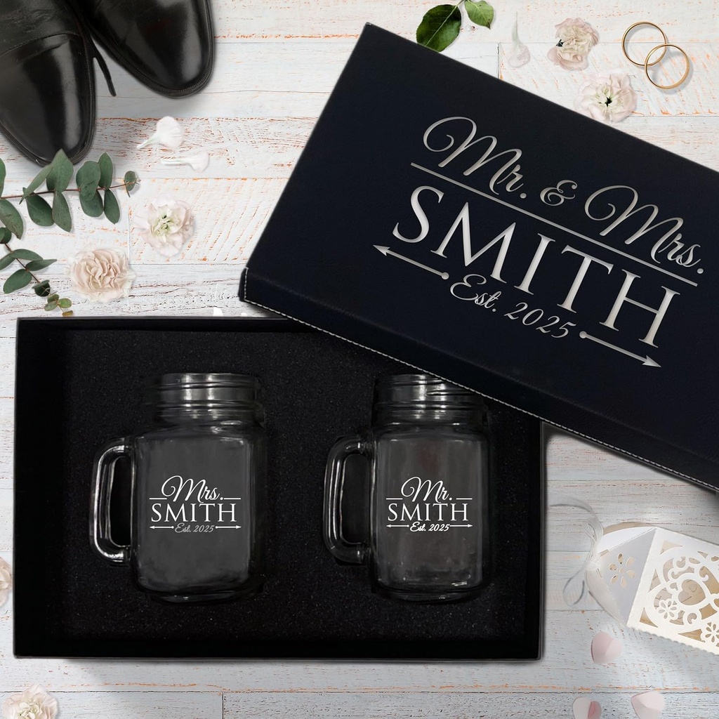 mr-and-mrs-mason-jar-glasses-for-couples-2.jpg