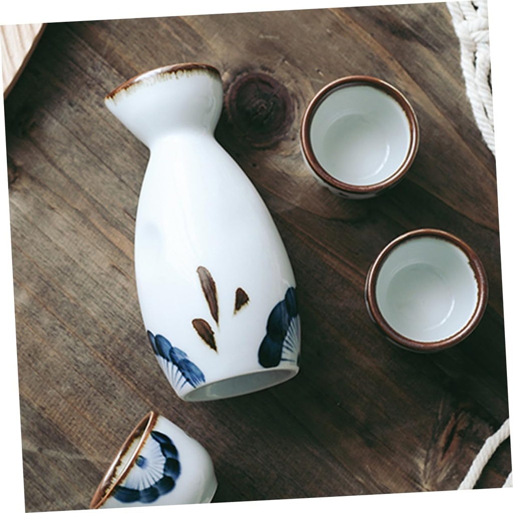 2pcs-elegant-glazed-japanese-sake-cups-w-5.jpg