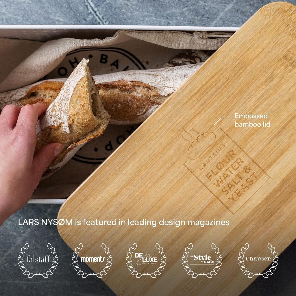 lars-nysøm-bread-box-i-metal-box-with-li-5.jpg