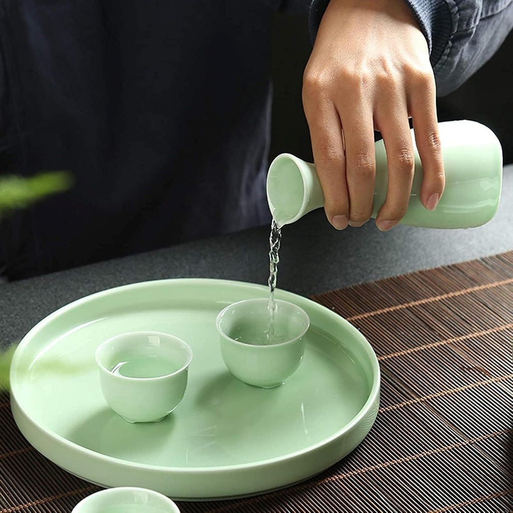 jese-sake-set-and-cups-with-warmer-tradi-5.jpg
