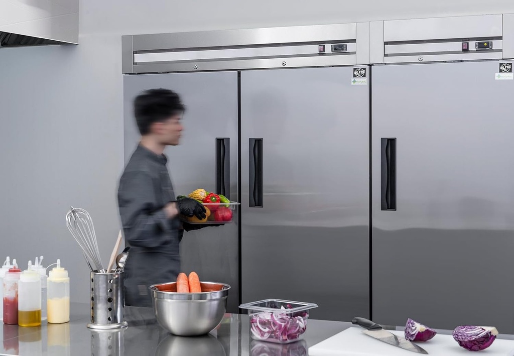 commercial-upright-reach-in-refrigerator-6.jpg