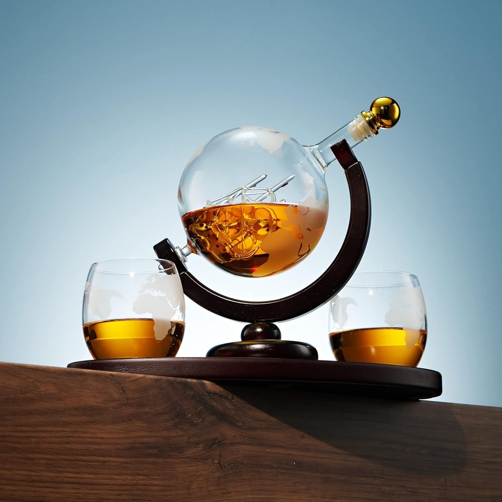 whiskey-decanter-globe-set-with-2-etched-2.jpg