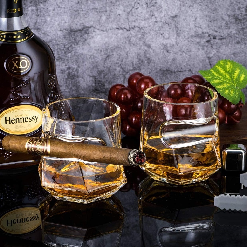 youyah-cigar-whiskey-glasses-with-cigar--4.jpg
