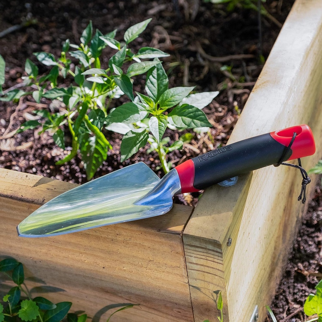 radius-garden-15011-dig-garden-hand-trow-5.jpg