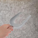 pretyzoom-portable-ice-scoop-for-kitchen-3.jpg