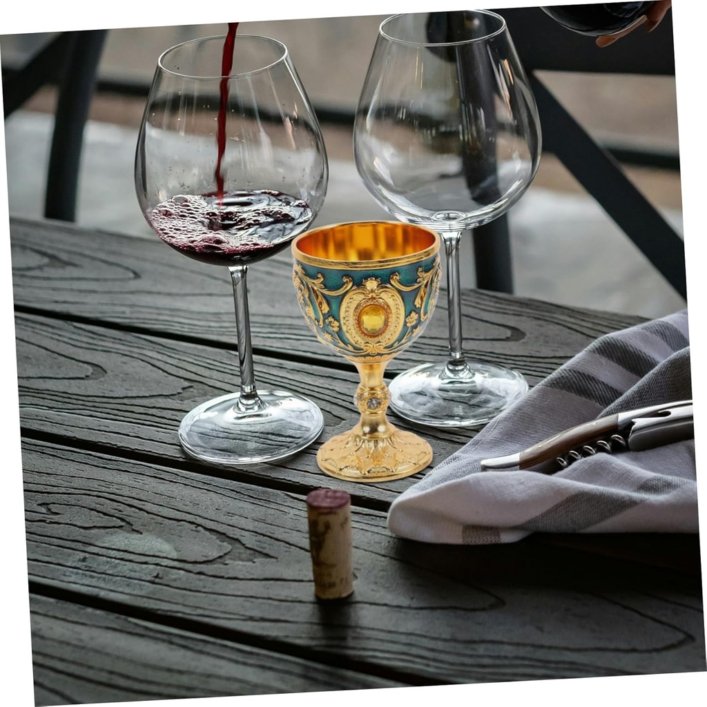 vintage-medieval-chalice-goblet-retro-me-5.jpg