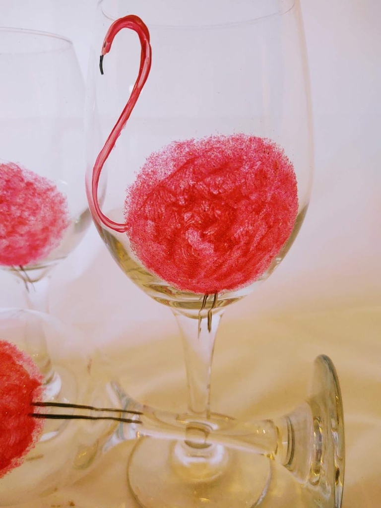 hand-painted-flamingo-glitter-goblets-se-2.jpg