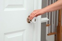 safety-1st-outsmart-child-proof-door-lev-6.jpg