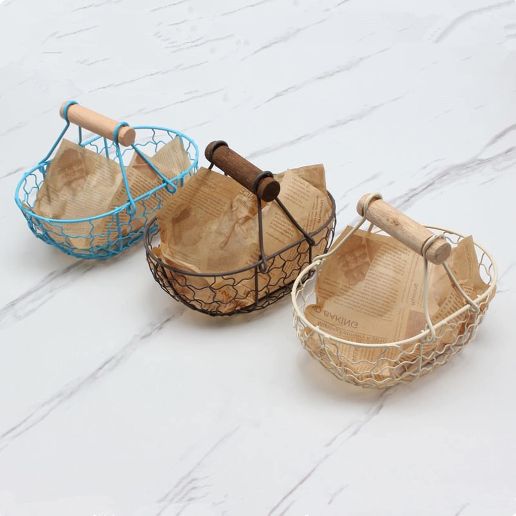 metal-wire-basket-with-wooden-handles-fa-4.jpg