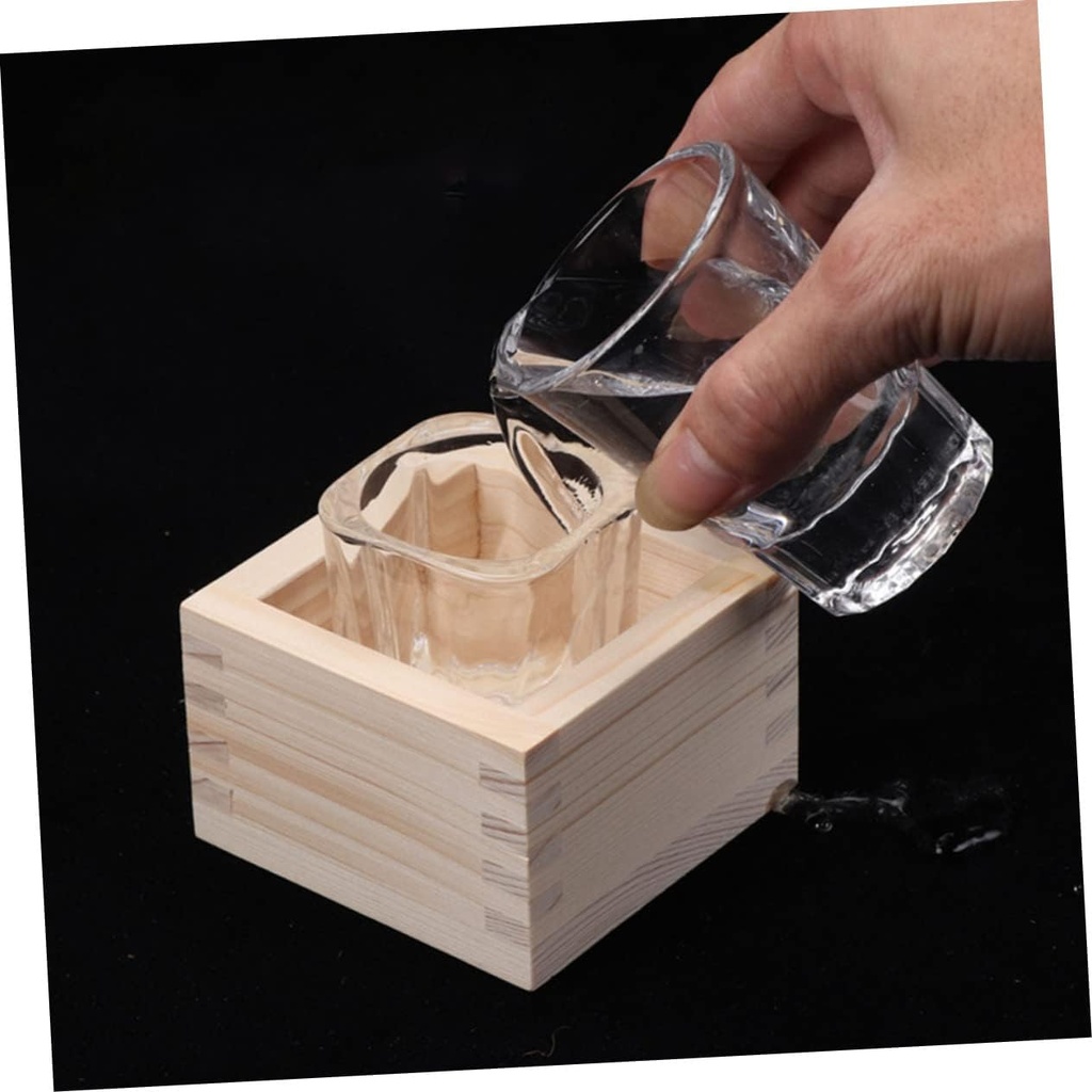 lifkome-japanese-wooden-sake-cup-set-squ-4.jpg