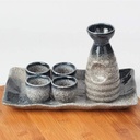 refineness-sake-set-japanese-style-with--3.jpg