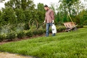 roundup-190260-2-gallon-lawn-and-garden--6.jpg