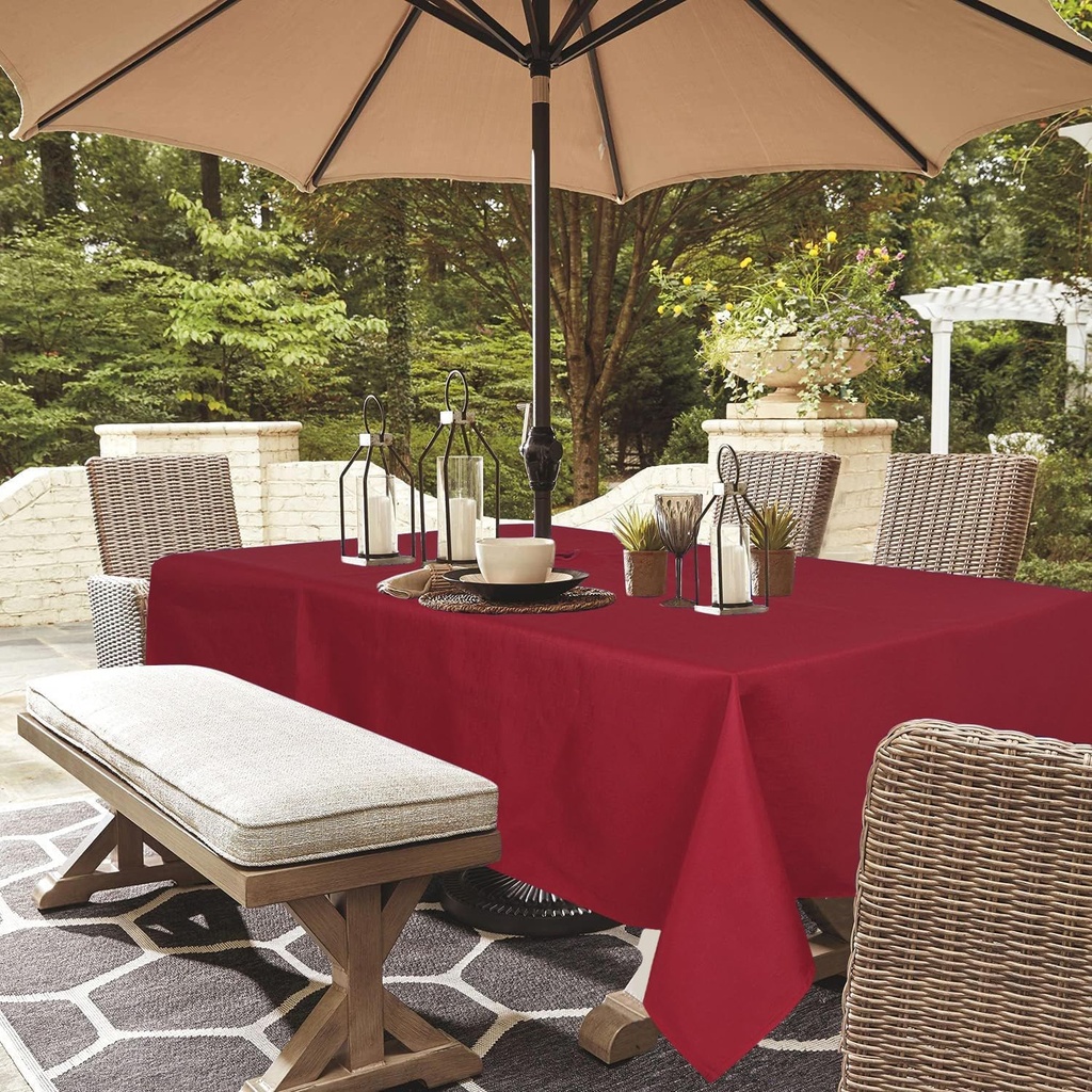 outdoor-tablecloth-wrinkle-free-stain-re-2.jpg