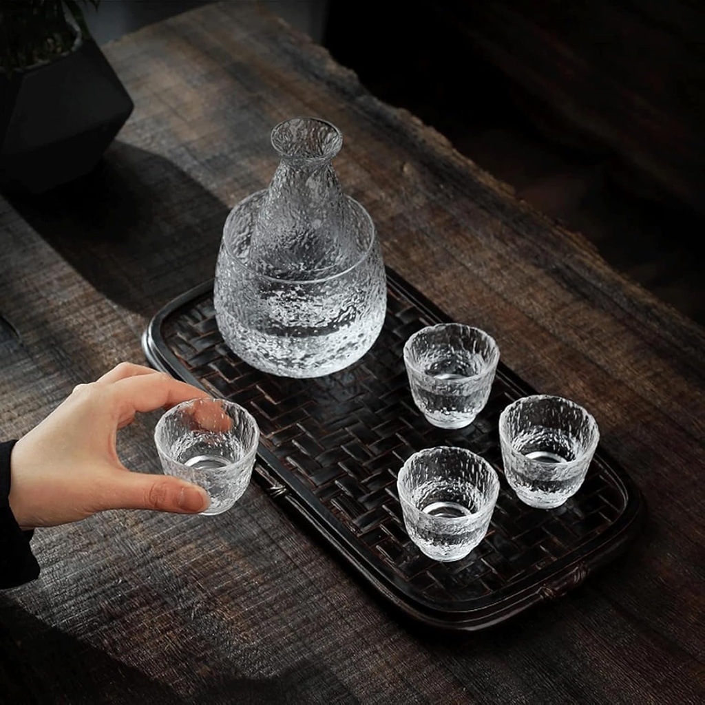 glass-sake-set-japanese-1-sake-pot-1-sak-5.jpg