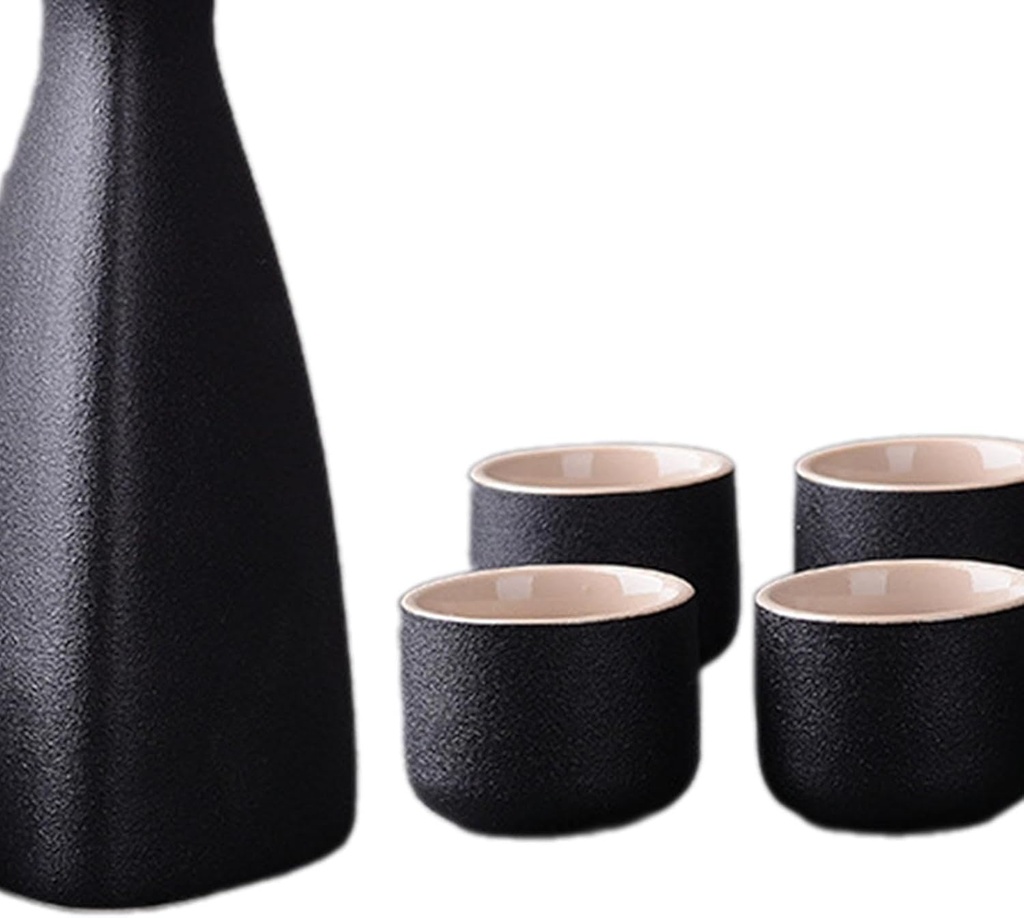 japanese-sake-set-with-pot-and-cups-for--3.jpg
