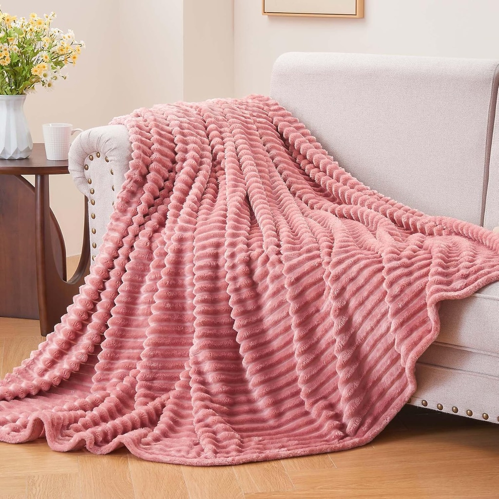 bedelite-fleece-throw-blanket-for-couch--2.jpg