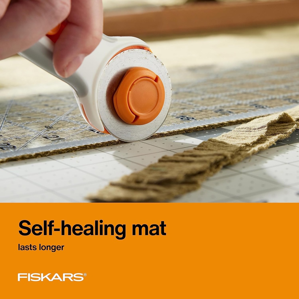 fiskars-self-healing-cutting-mat-for-qui-3.jpg