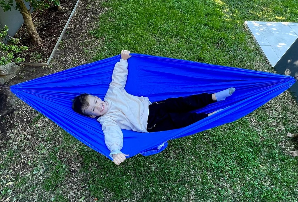 sky-kid-hammock---kids-hammock---small-c-2.jpg
