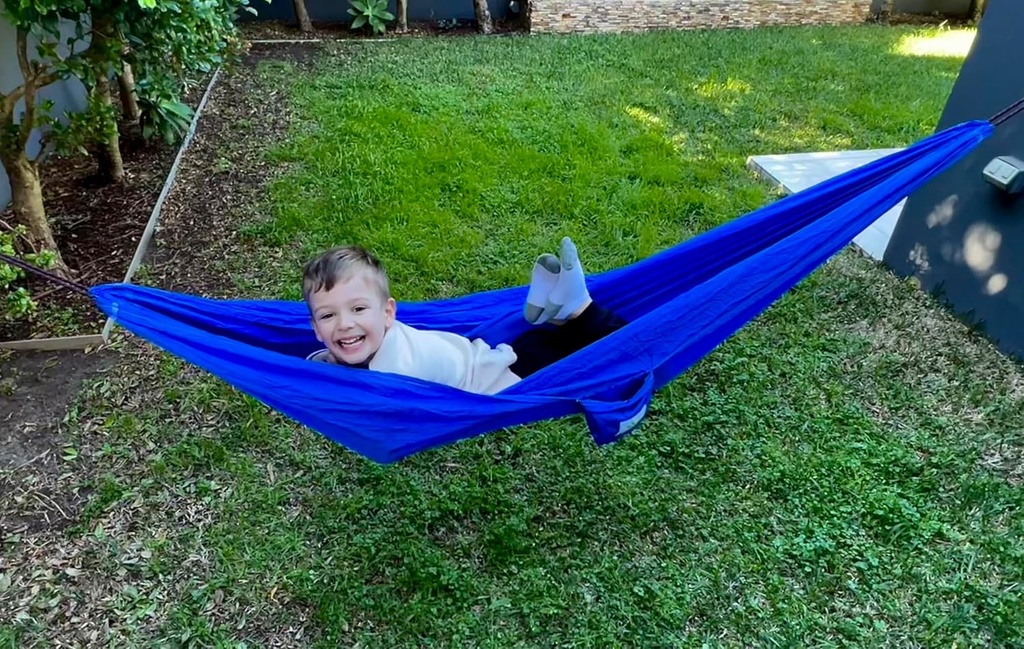 sky-kid-hammock---kids-hammock---small-c-4.jpg