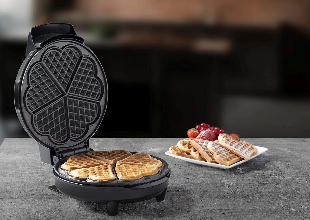 bestron-waffle-maker-for-classic-heart-s-4.jpg