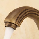 tuqiu-bathroom-sink-faucet-3-hole-classi-5.jpg