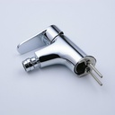 bidet-faucet-in-chrome---single-hole-wit-6.jpg