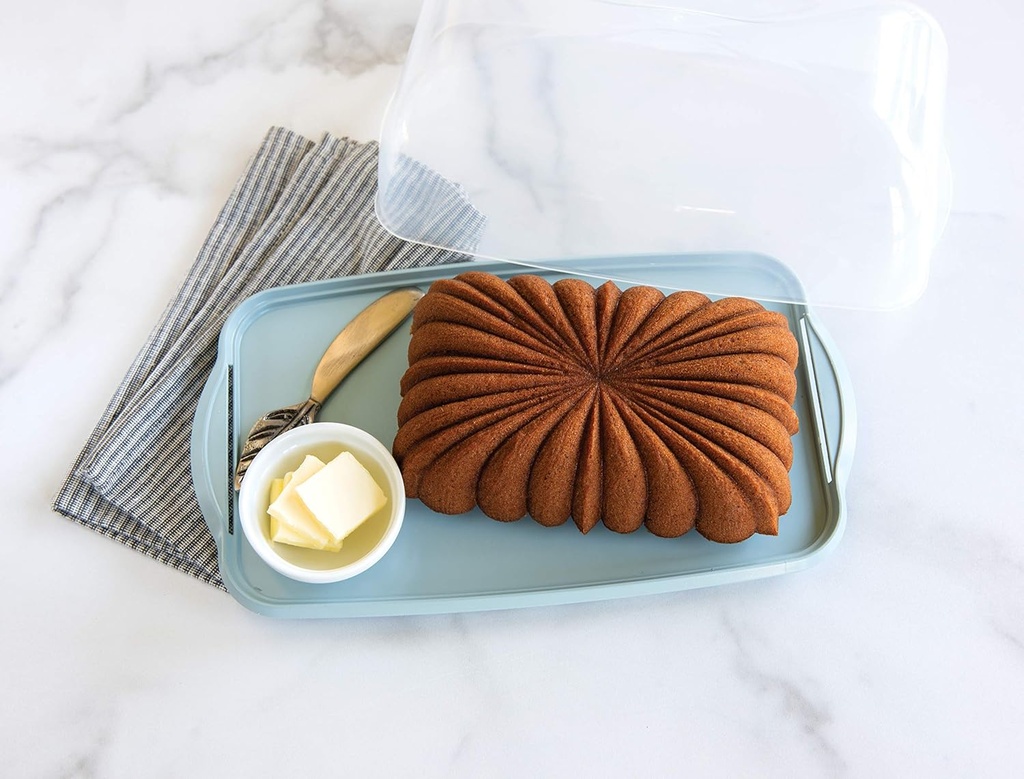 nordic-ware-loaf-cake-keeper-blue128l-x--4.jpg