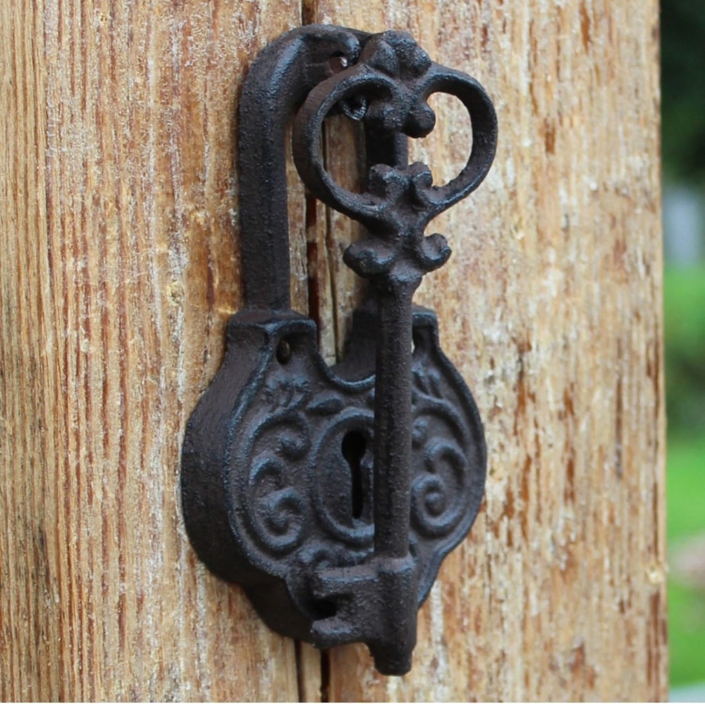 front-door-door-knock-ancient-key-shape--3.jpg
