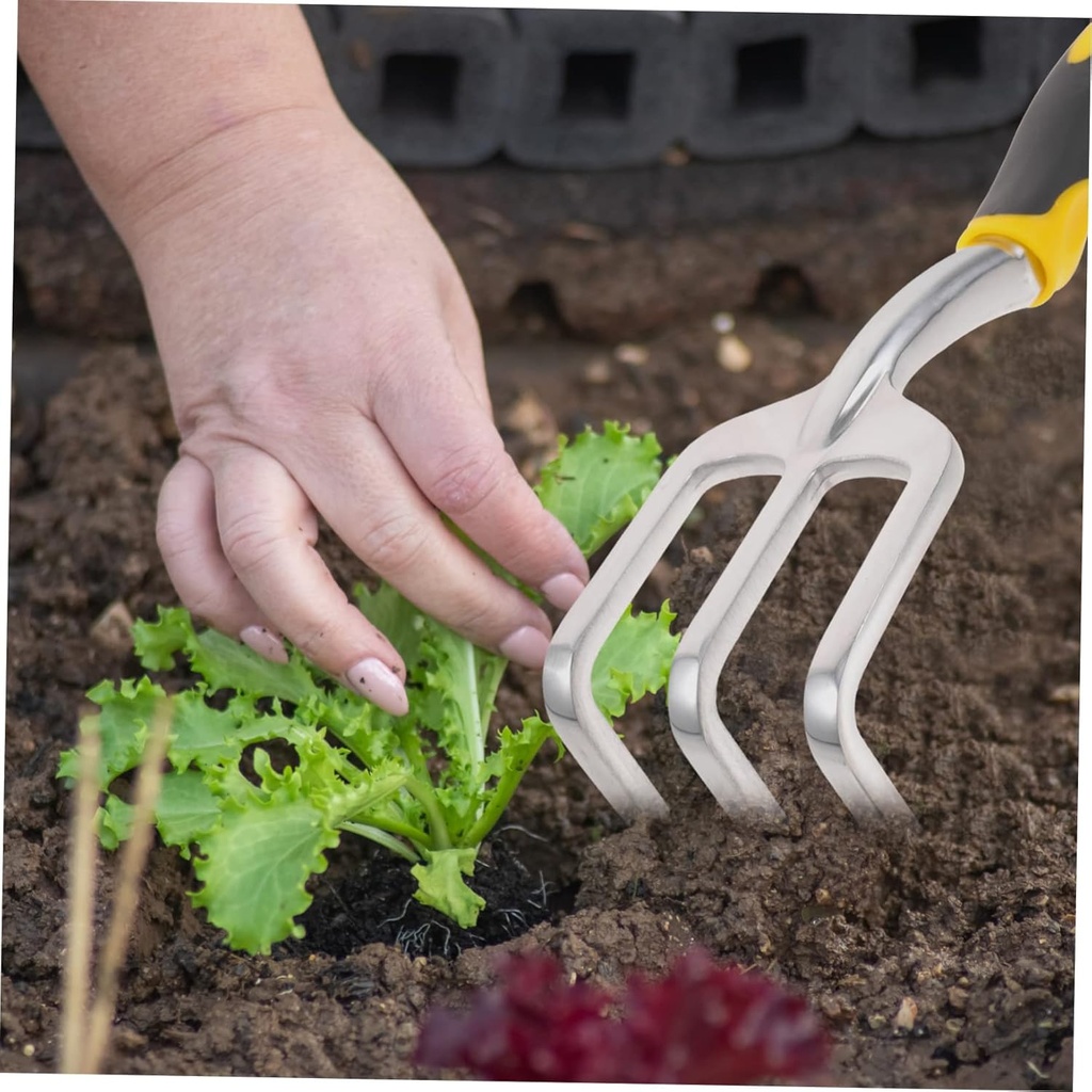 sturdy-hand-cultivator-for-gardening-por-3.jpg