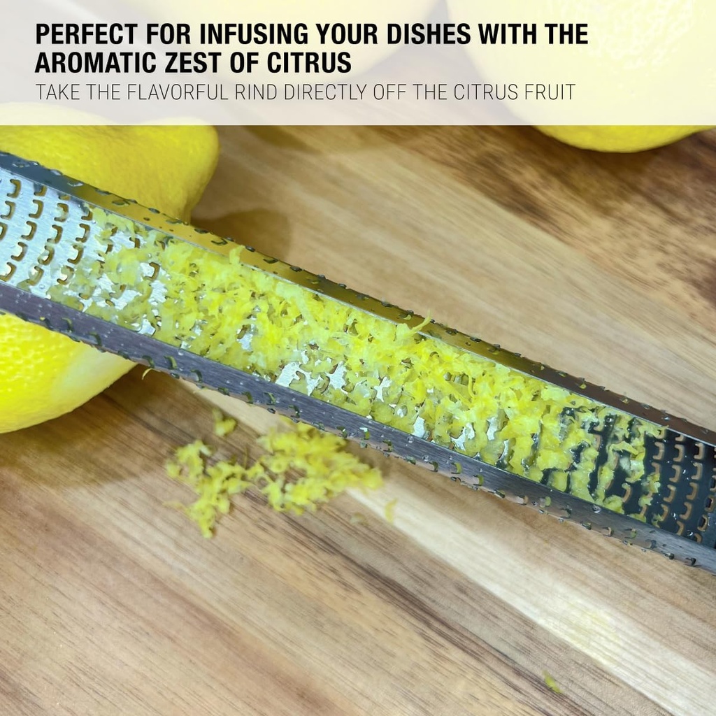 microplane-classic-zester-grater-black-3.jpg