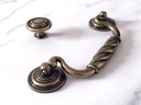 antique-bronze-drawer-knob-dresser-pull--4.jpg