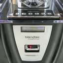 blendtec-commercial-connoisseur-825-blen-4.jpg