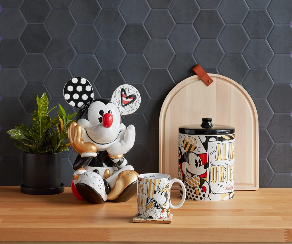 enesco-disney-britto-midas-mickey-and-mi-5.jpg