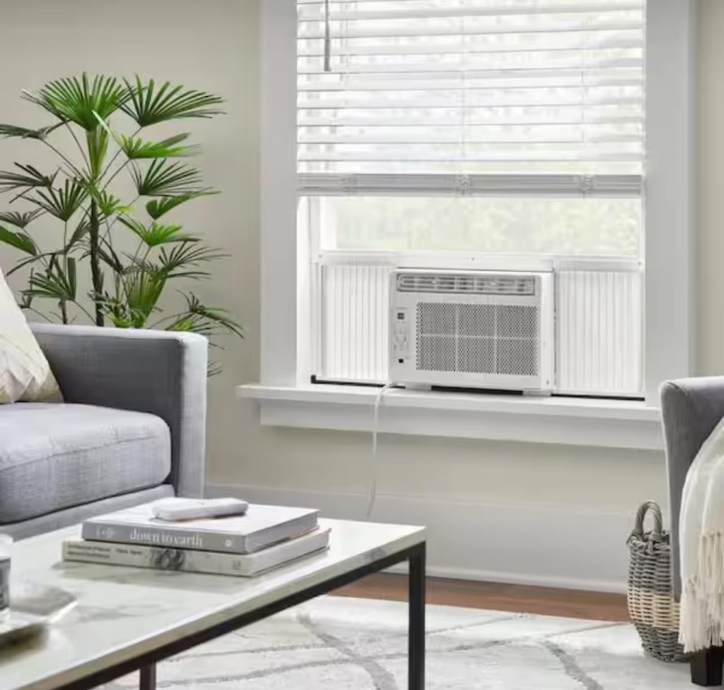 window-air-conditioner-5000-btu-115v-coo-2.jpg