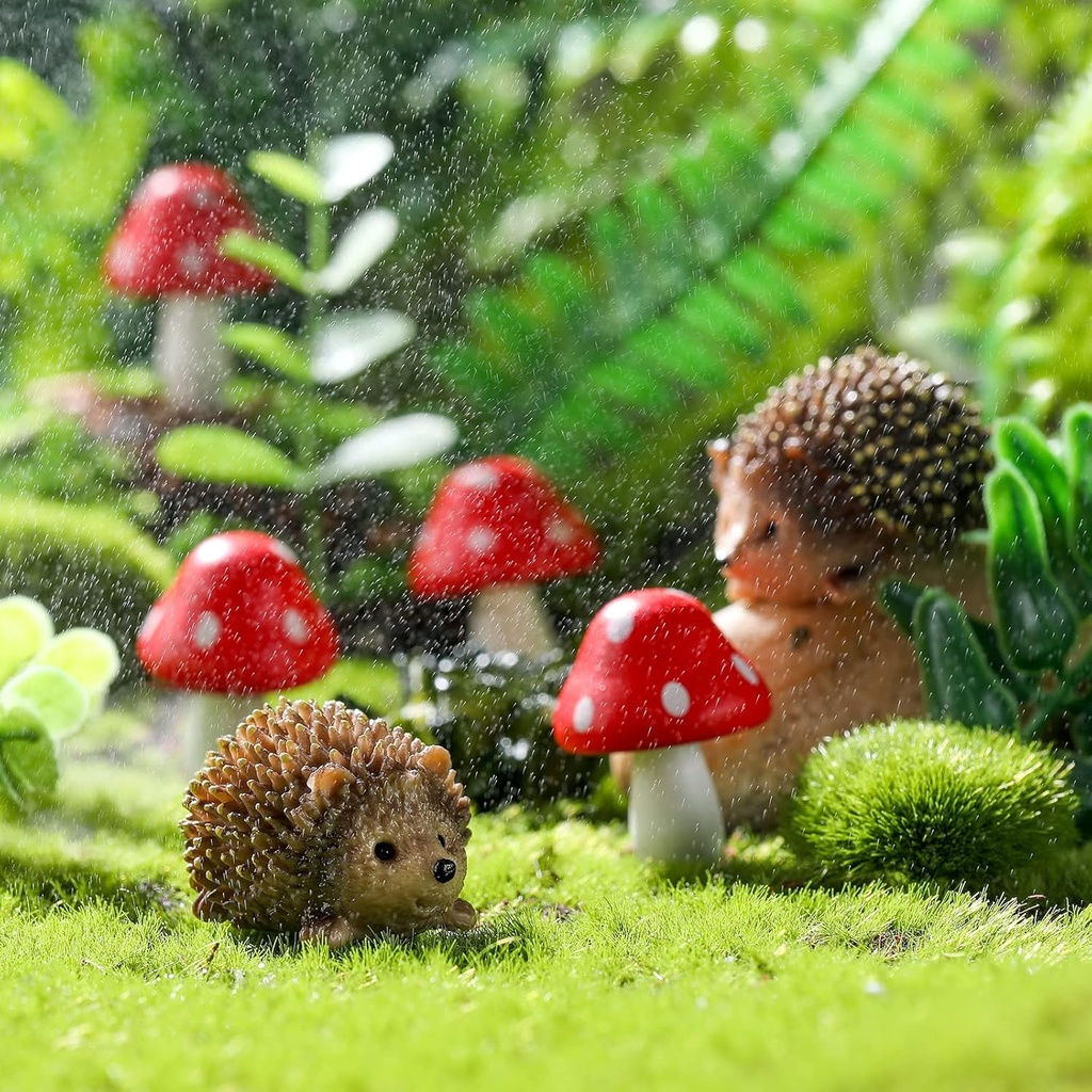 queekay-resin-hedgehogs-wood-mushroom-sc-4.jpg