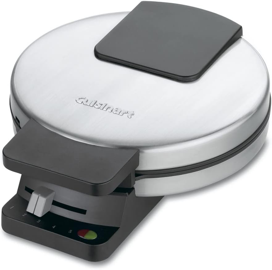 cuisinart-classic-maker-round-waffle-sil-2.jpg