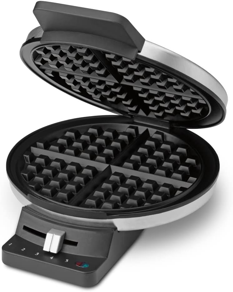 cuisinart-classic-maker-round-waffle-sil-4.jpg