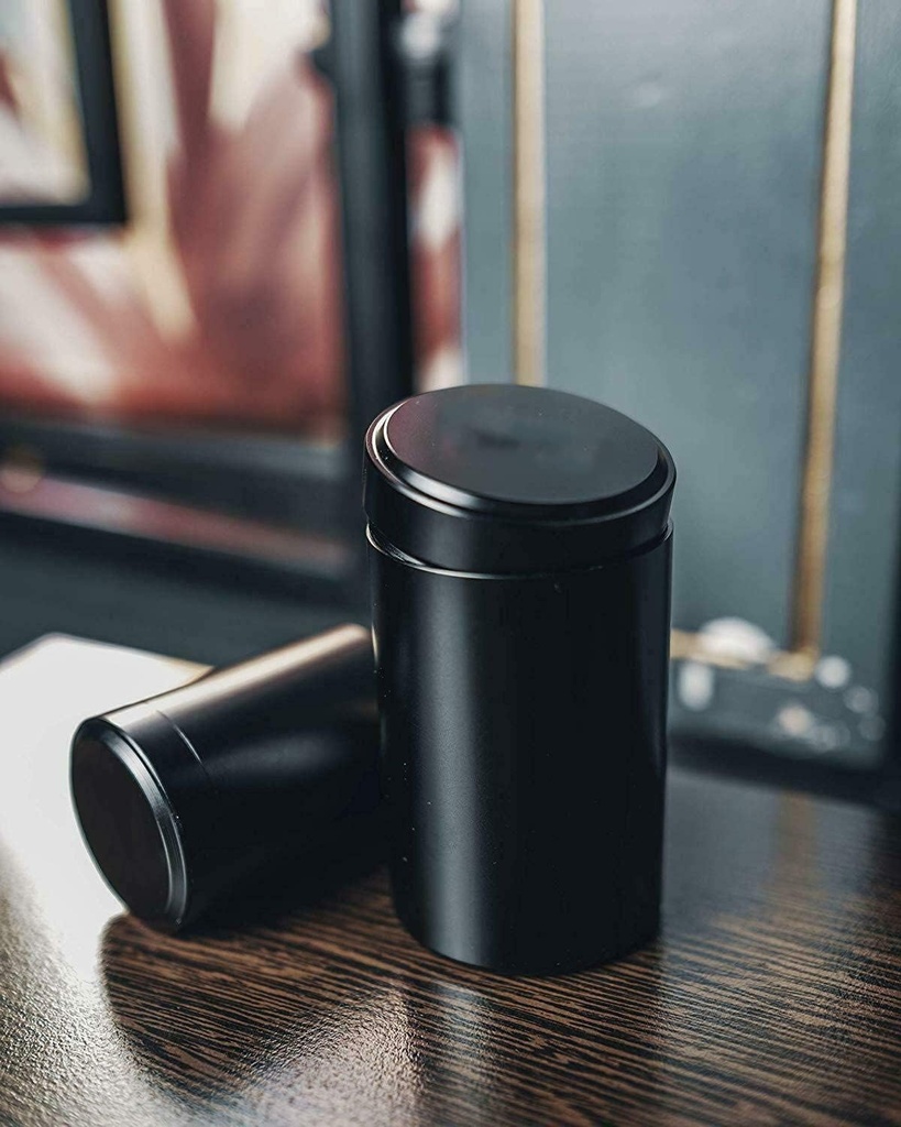 isnuff-airtight-aluminum-storage-jar-por-2.jpg