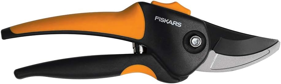 fiskars-384490-1002-garden-scratch-tool--5.jpg