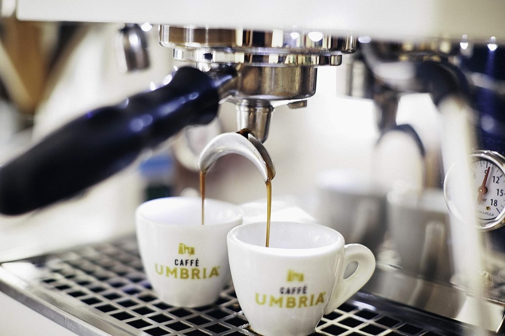 caffe-umbria-fresh-seattle-whole-bean-ro-3.jpg