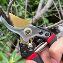 pruning-shears-for-gardening-ergonomic-g-4.jpg