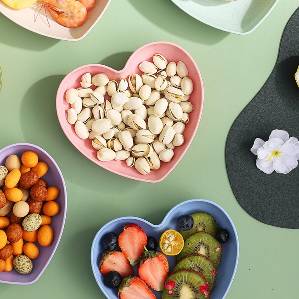 heart-shaped-dessert-salad-snack-plates--71+LUQFdahL.jpg
