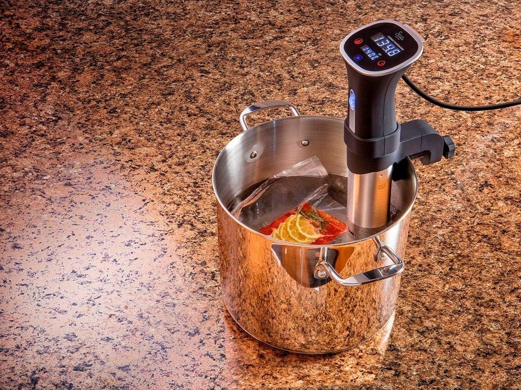 monoprice-sous-vide-immersion-cooker-800-6.jpg
